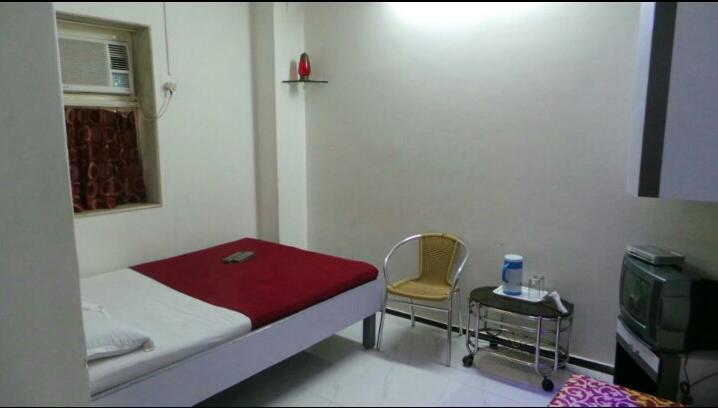 New Metro Guest House مومباي المظهر الخارجي الصورة