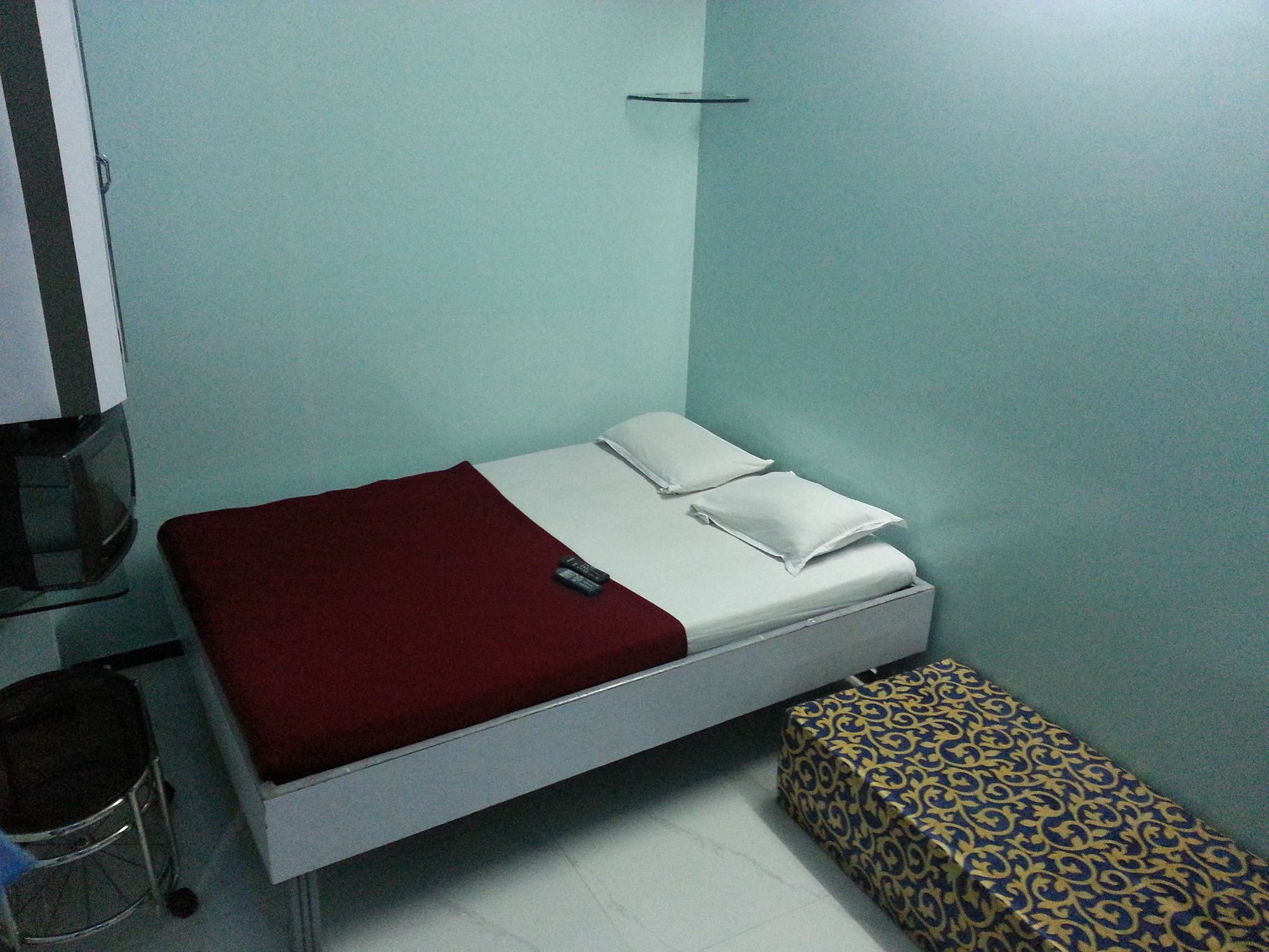 New Metro Guest House مومباي المظهر الخارجي الصورة